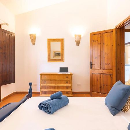 Villa Corallo - Free Wifi - 1Km From The Beach فيلاّسيمِيوس المظهر الخارجي الصورة